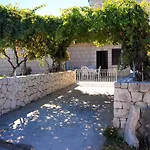 Apartman By The Sea Kneza, Korcula - 4365 Pupnat