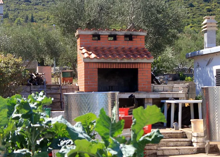 By The Sea Kneza, Korcula - 4365